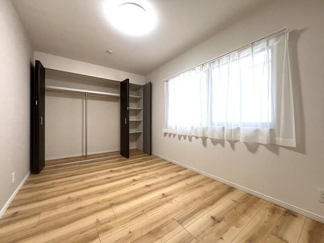 3LDK Apartment for Sale in Tsurumi-ku, Yokohama, 66.23 sqm - Thumbnail 4
