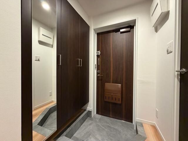 3LDK Apartment for Sale in Tsurumi-ku, Yokohama, 66.23 sqm - Thumbnail 2