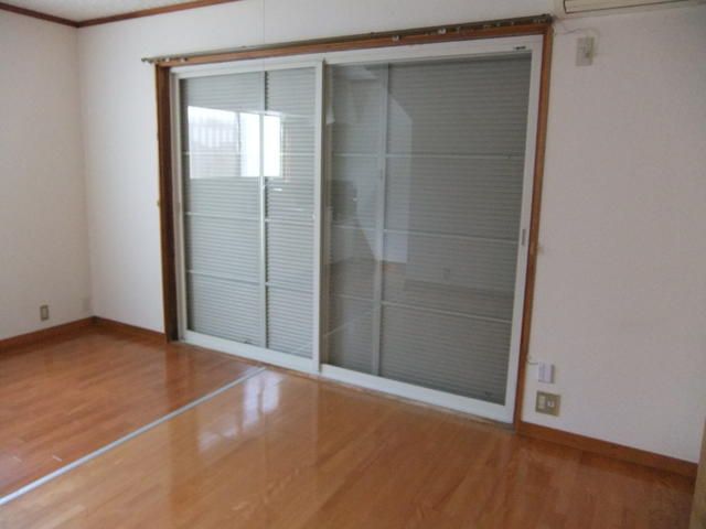 2LDK Maisonette Apartment for Rent in Ueda, Nagano - Thumbnail 3