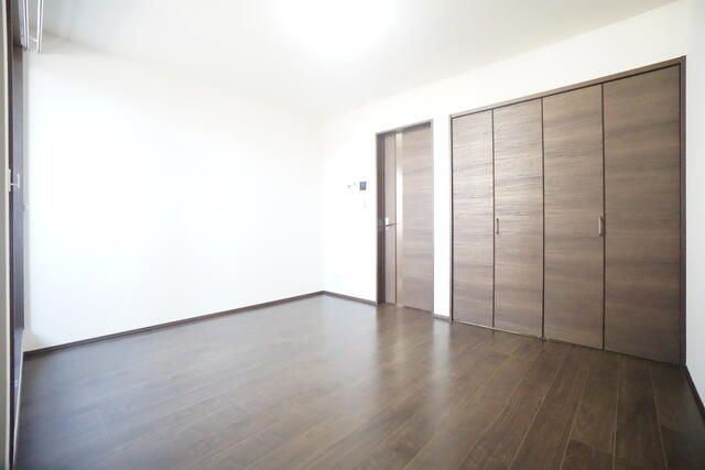 Modern 1K Apartment for Rent Near Yotsukaido Station - Thumbnail 4