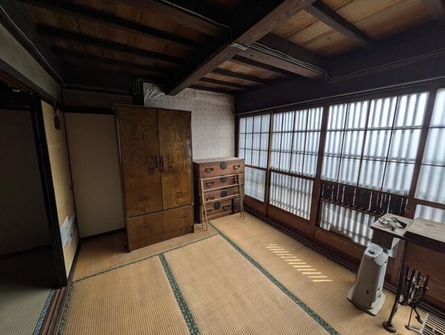 1896 4DK House in Annaka, Gunma - 175 sqm on 592 sqm Land - Thumbnail 4