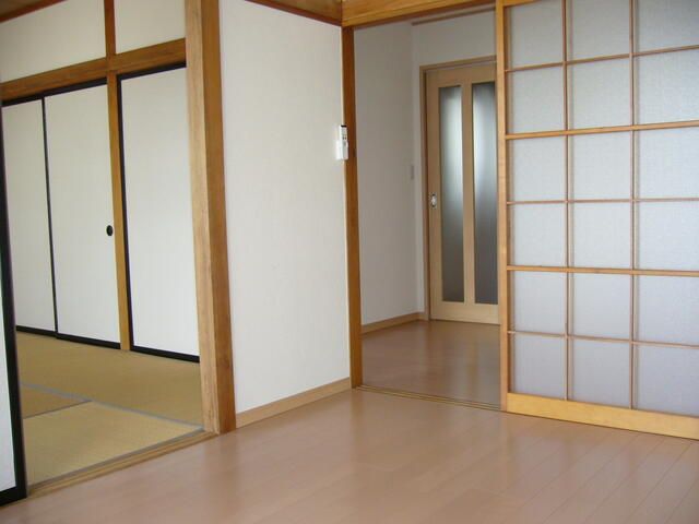 3DK Apartment for Rent in Ishinomaki, Miyagi - 52.31 sqm - Thumbnail 2