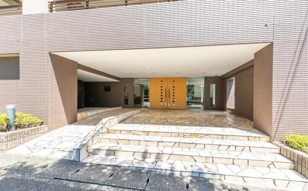 4LDK Apartment for Sale in Azamino, Yokohama - Thumbnail 3
