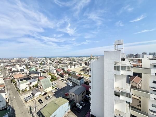 2LDK Apartment for Sale in Odawara, Kanagawa - 77.20 sqm - Thumbnail 4