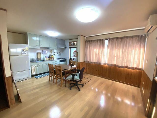 6LDK House with Parking for 3 in Toyoka City, Hyogo - Thumbnail 3