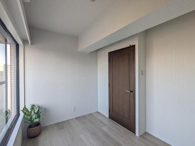 2LDK Apartment with Roof Balcony for Rent in Toshima, Tokyo - Thumbnail 4