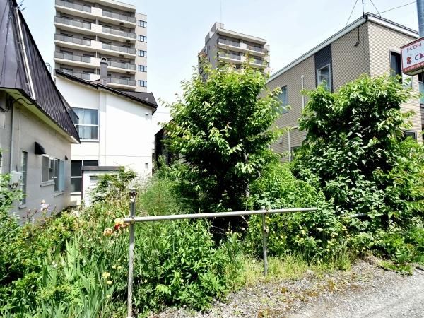 435.9 sqm Residential Land for Sale in Central Sapporo, Hokkaido - Thumbnail 3