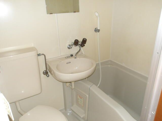 1K Apartment for Rent in Machida, Tokyo - 21.45 sqm - Thumbnail 4