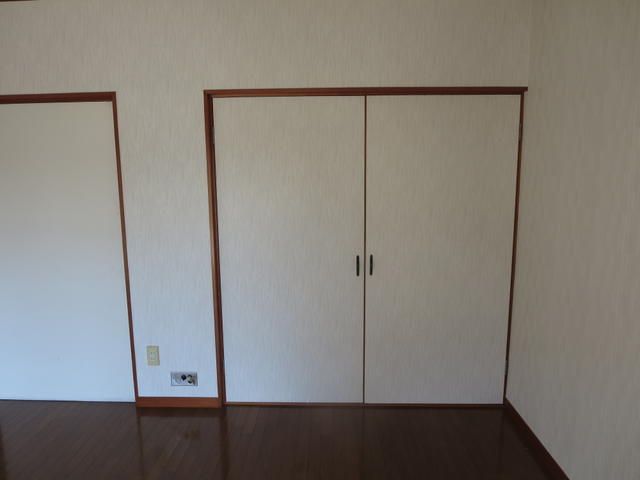 Kurita Mansion 1K Apartment for Rent in Nagano City - Thumbnail 4