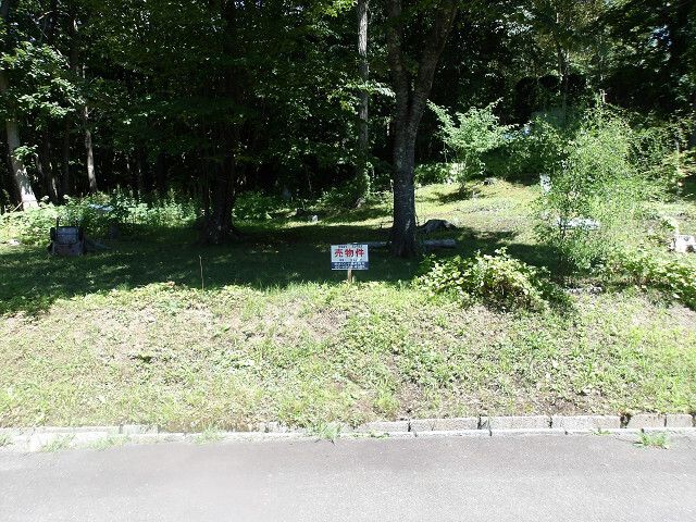 Land for Sale in Hakodate, Hokkaido - 341 sqm Plot - Thumbnail 3