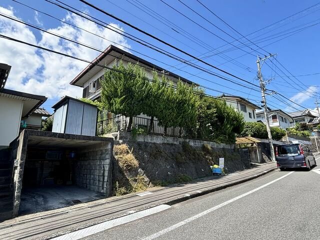 5DK Detached House for Sale in Quiet Oita City Neighborhood - Main Image