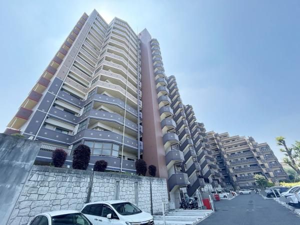 4LDK Apartment for Sale in Asaka, Saitama - 86.87 sqm - Thumbnail 3
