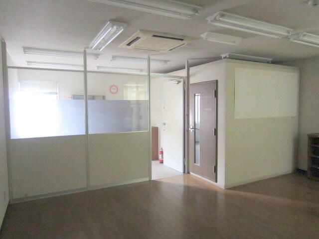 Retail Space for Rent Near Chishirodai Kita Station, Chiba - Thumbnail 2