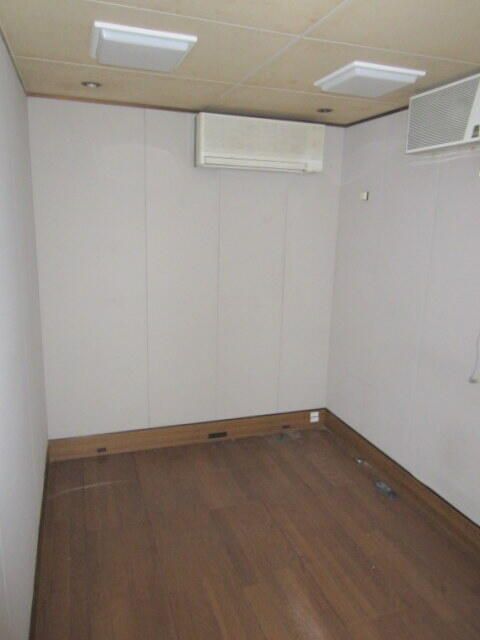 Retail Space for Rent Near Chishirodai Kita Station, Chiba - Thumbnail 3