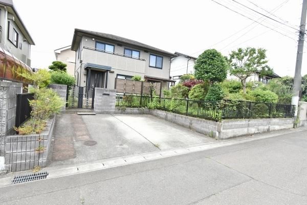 2004-Built 3LDK House for Sale in Sendai's Miyagino Ward - Thumbnail 2