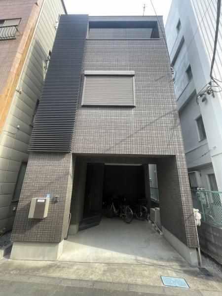 2017 Built 3LDK Detached House in Sumida, Tokyo - Thumbnail 3