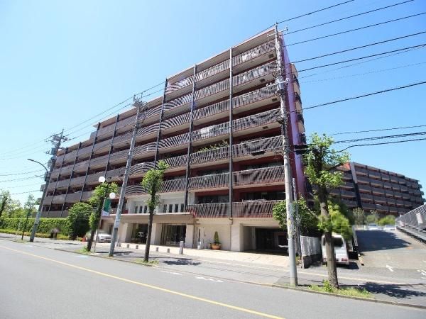 3LDK Apartment for Sale in City Terrace Tachikawa, Tokyo - Thumbnail 3