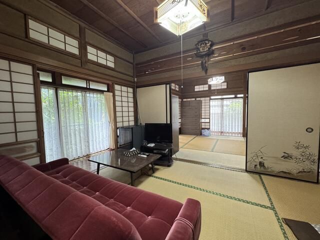 Single-Story Commercial Property for Rent in Minami Ward, Saitama - Thumbnail 3
