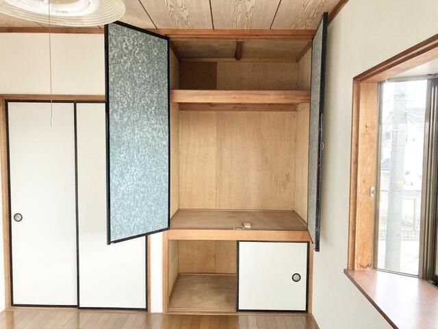 1K Apartment for Rent in Atsugi, Kanagawa - 30,000 Yen - Thumbnail 2