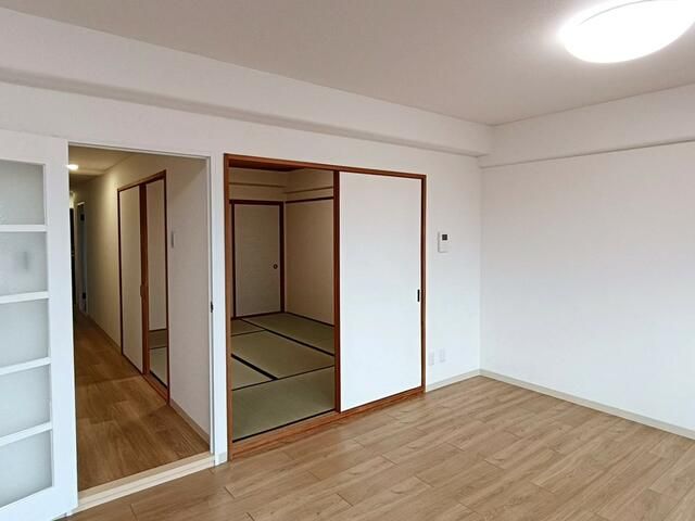 Renovated 3LDK Apartment for Sale in Matsumoto, Nagano - Thumbnail 4