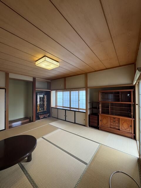 Spacious 4SLDK Used House for Sale in Akita City - Thumbnail 4