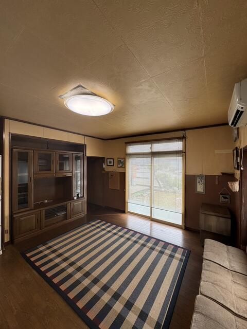 Spacious 4SLDK Used House for Sale in Akita City - Thumbnail 3