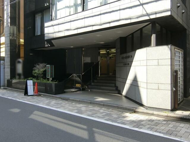 Commercial Unit for Rent in Sendagaya, Shibuya, Tokyo - Thumbnail 3