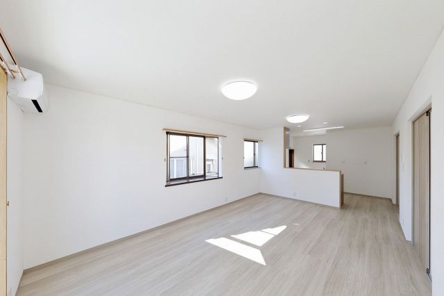 Renovated 4LDK House in Okagaki, Fukuoka with 2-Car Parking - Image 29