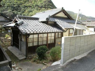 Traditional House with Large Land in Bizen City, Okayama — Image 1, Bizen, Okayama