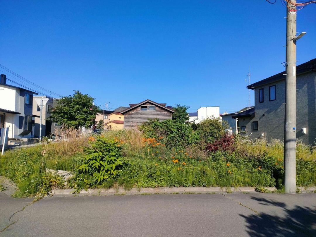 5LDK House for Sale in Hakodate, Hokkaido with Large Garden - Image 11