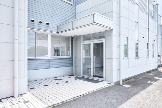Office Space for Rent in Koriyama, Fukushima | 82.94 sqm - Thumbnail 2