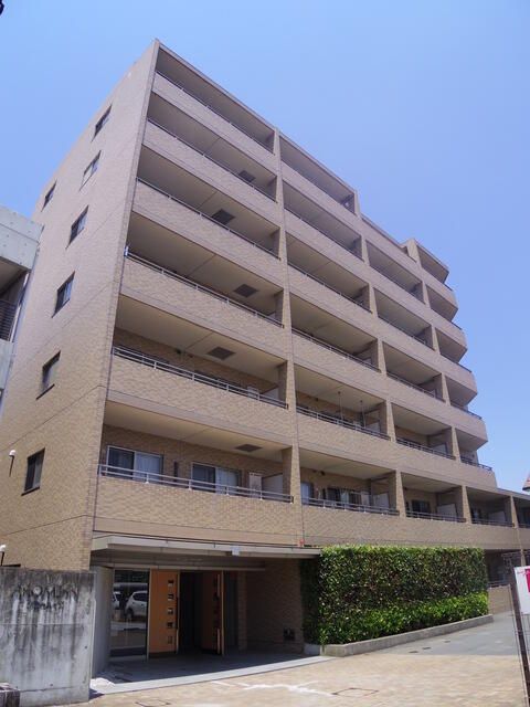 2LDK Apartment for Rent in Takatsu Ward, Kawasaki City - Thumbnail 2
