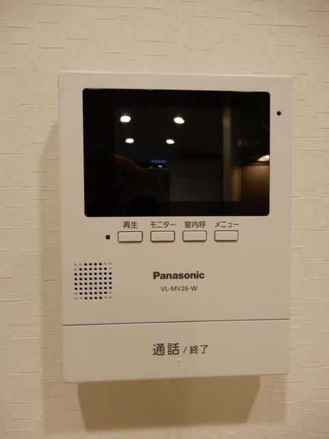 Modern 1LDK Apartment for Rent in Fukui City, Fukui - Image 1