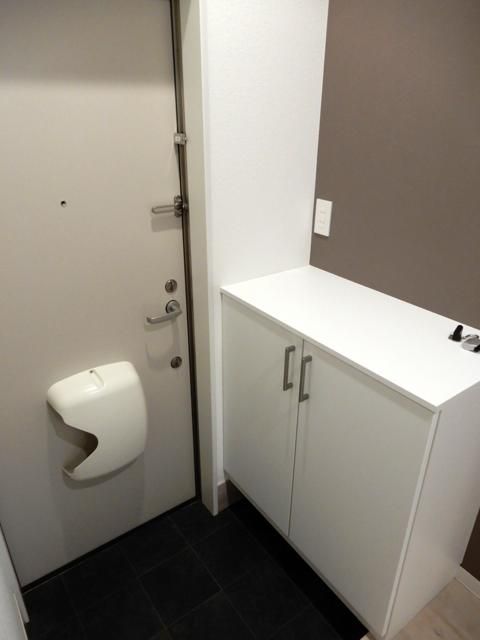 Modern 1LDK Apartment for Rent in Fukui City, Fukui - Thumbnail 2