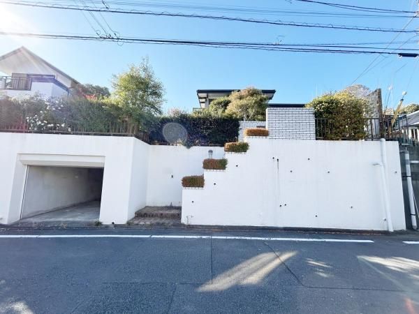 331.81 sqm Land for Sale in Tama City, Tokyo - Prime Residential Plot - Thumbnail 2