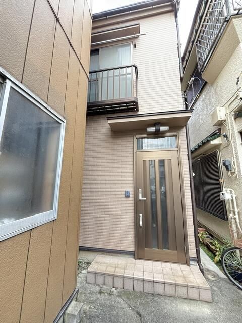2DK House for Rent in Edogawa, Tokyo - 46.26 sqm - Image 1
