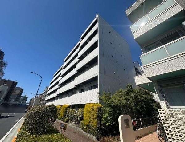 1K Condominium in Nerima-ku, Tokyo for Sale - Thumbnail 2