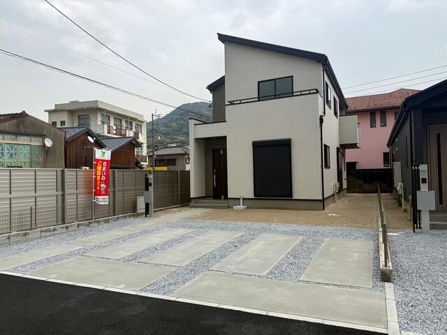 New 4LDK House in Kitakyushu's Kamitomino - Thumbnail 2
