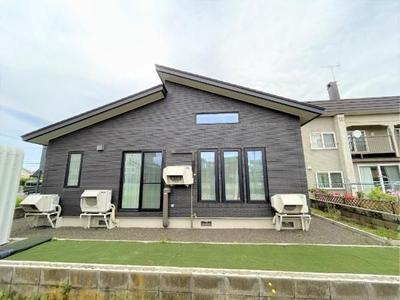 4LDK House for Sale in Eniwa, Hokkaido - 107 sqm on 347 sqm Land — Image 7, Eniwa, Hokkaido