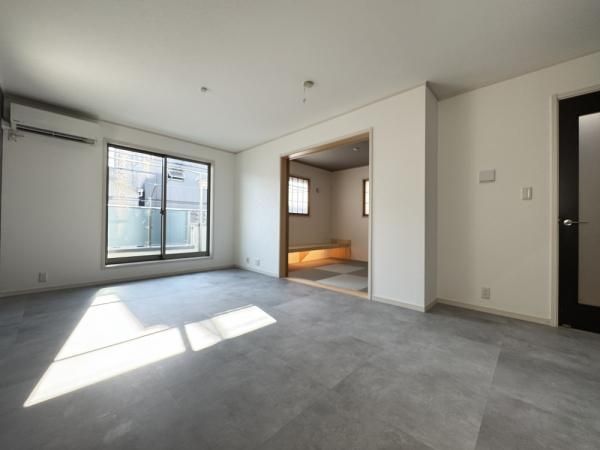 4LDK Detached House in Edogawa, Tokyo | 2014 Build with Parking - Thumbnail 2