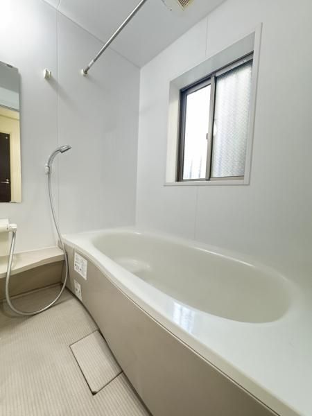 4LDK Detached House in Edogawa, Tokyo | 2014 Build with Parking - Thumbnail 3