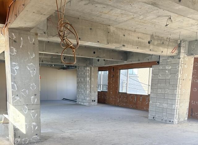 Commercial Unit for Rent in Hachioji, Tokyo - 189.68 sqm - Thumbnail 2