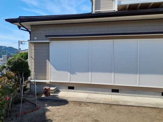 7DK House for Sale in Tobe Town, Ehime with Garden and Parking - Thumbnail 3