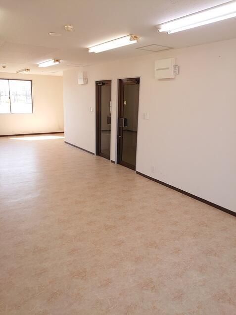 Commercial Unit for Lease in Kaneyo Building, Mobara, Chiba - Thumbnail 4