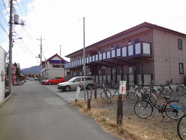 1K Apartment for Rent near Ichikawadaimon Station, Yamanashi - Thumbnail 2