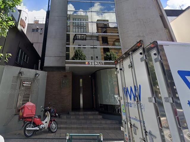 Commercial Unit for Rent in Nishi-Azabu, Minato-ku, Tokyo - Thumbnail 2