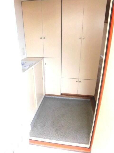 2LDK Apartment for Rent in Hino, Tokyo near Hino Station - Thumbnail 3