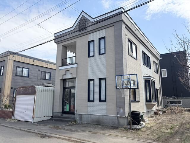 4LDK Detached House with Garden in Kita Ward, Sapporo - Thumbnail 3