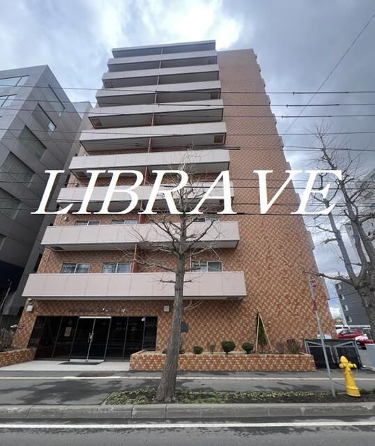 Used Apartment for Sale in Sapporo Chuo Ward – 27.46 sqm - Thumbnail 3