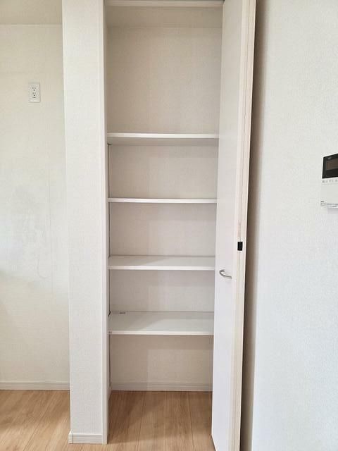 4LDK Modern House for Sale in Fukuroi, Shizuoka - Thumbnail 4